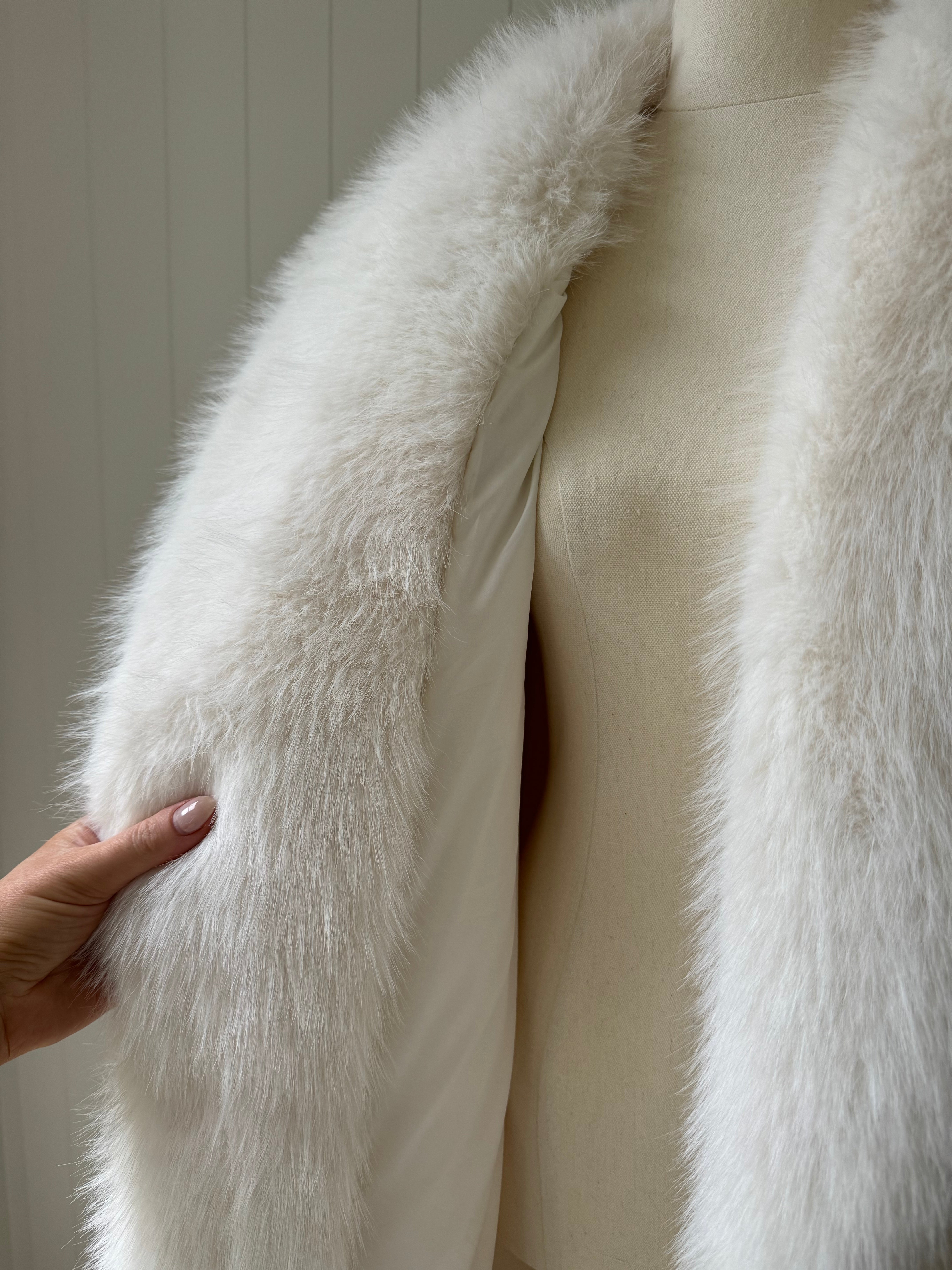 FLORENCE Faux Fur ~ Cream – Gigi Noelle