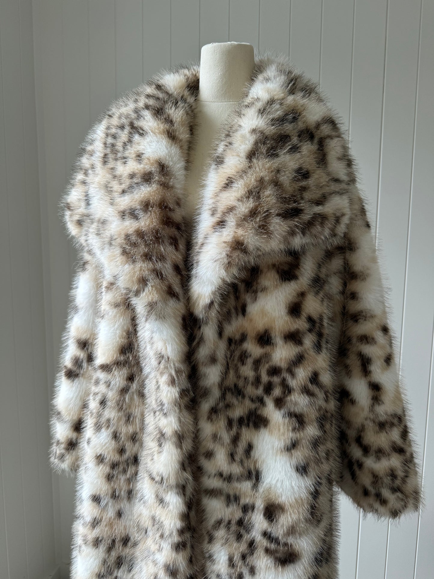 GISELLE Snow Leopard Faux Fur Coat