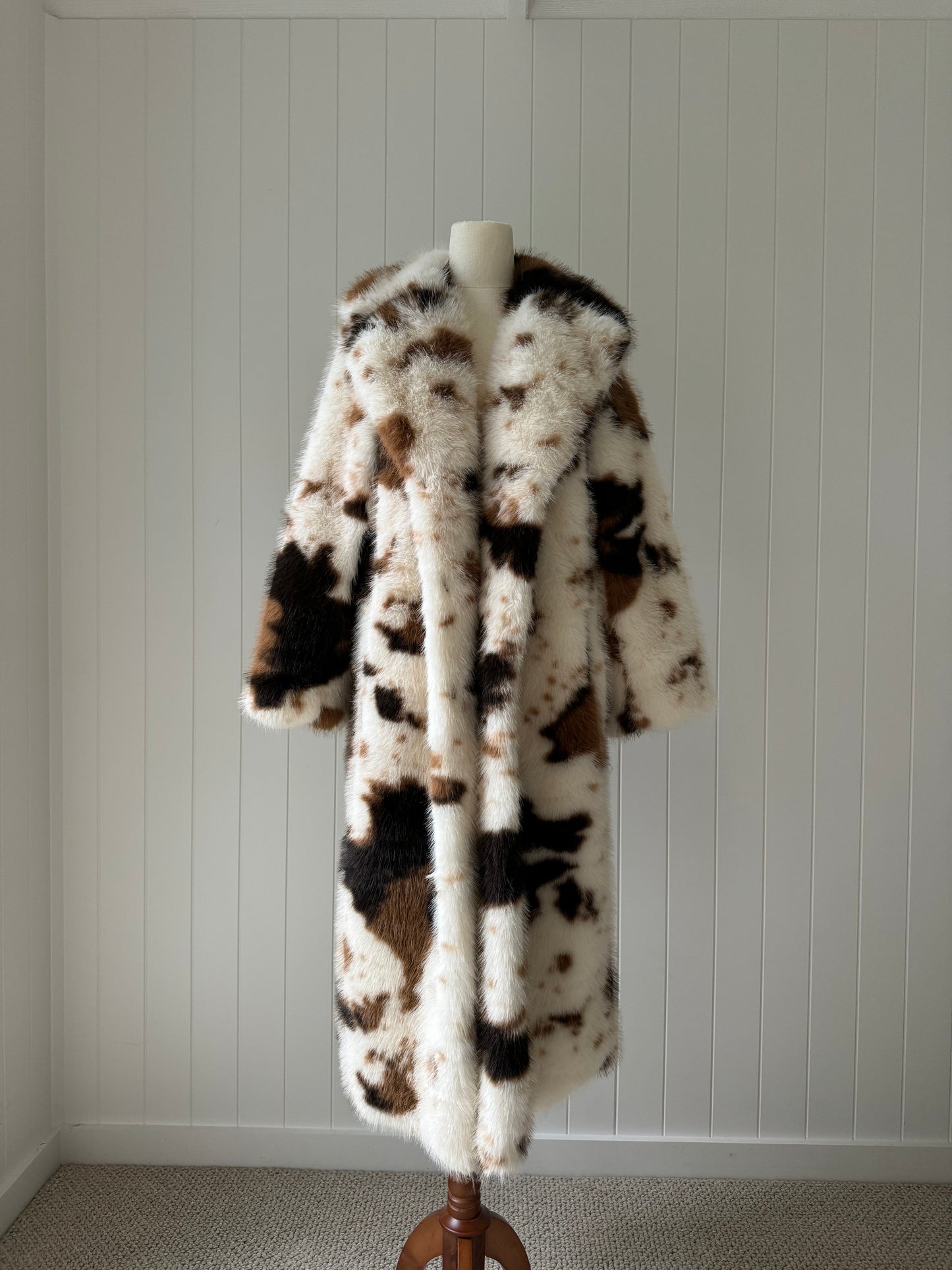 ELSIE Faux Fur ~ Cow Print