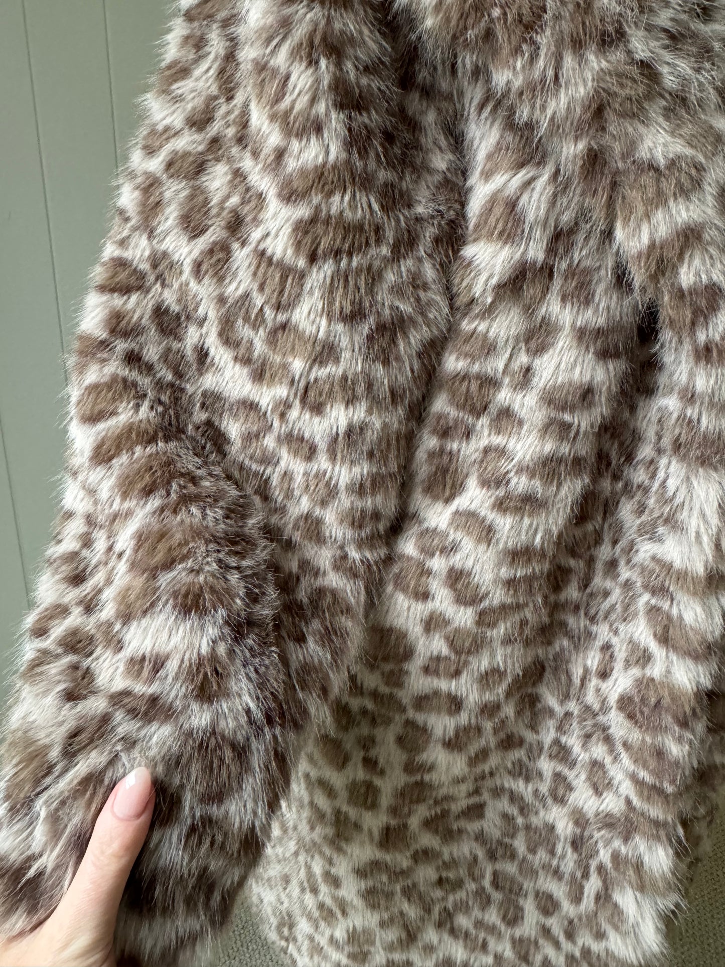 CLEMENTINE Faux Fur ~ Leopard Smoke