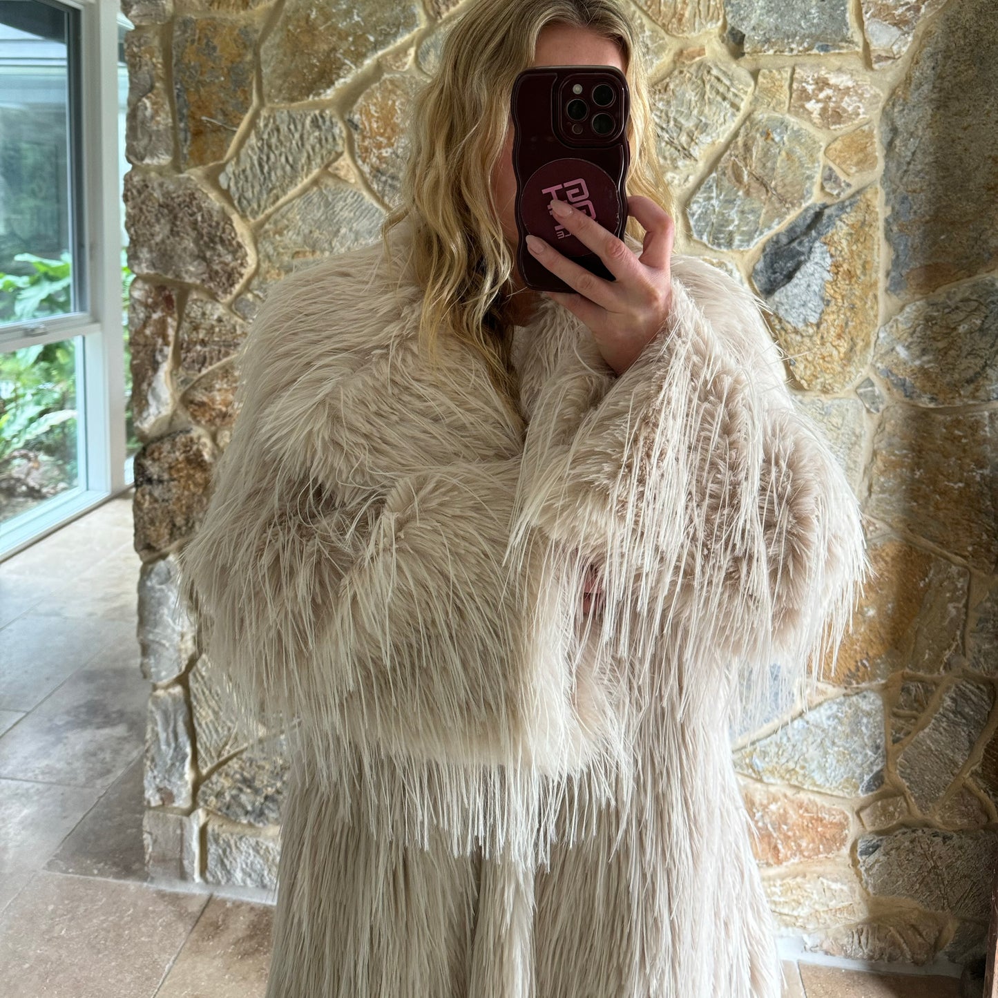 LUCY Faux Ostrich Feather Fur ~ Cream