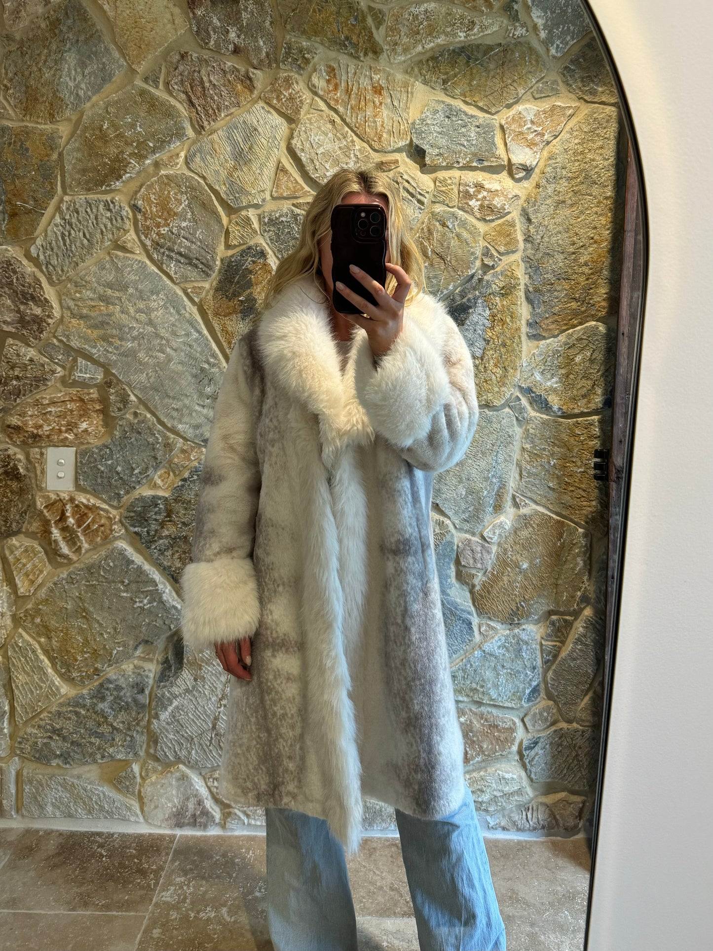 PENNY Faux Fur ~ Cream & Grey